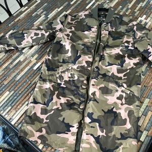 Camo bomber light weight jacket
